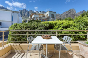 Camps Bay Garden Apartment